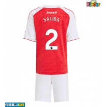 Arsenal William Saliba #2 Heimtrikotsatz Kinder 2025-26 Kurzarm (+ Kurze Hosen)